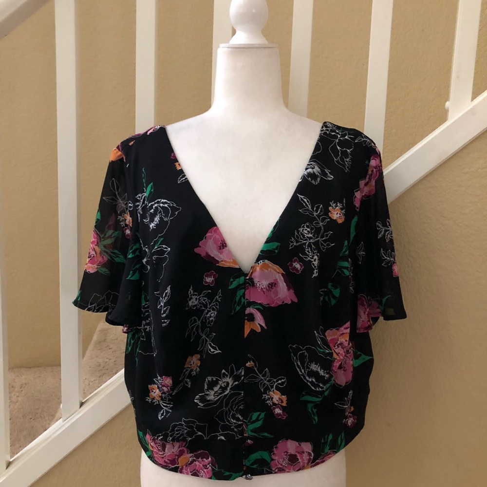 Torrid black floral blouse size 1
